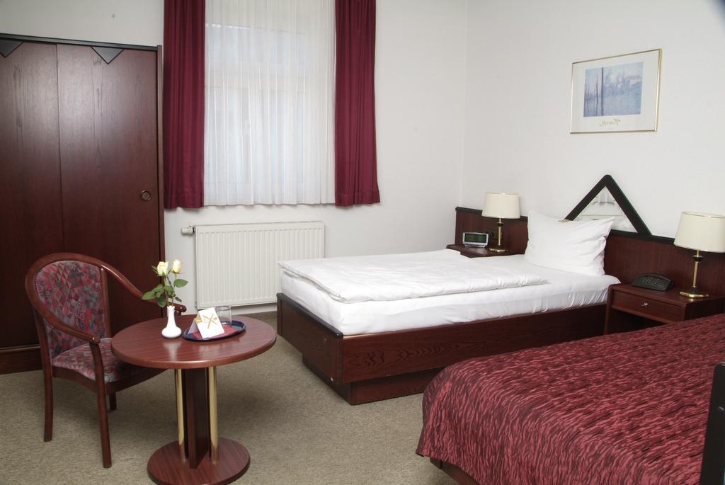 Am Rossplan Hotel Altenburg Szoba fotó